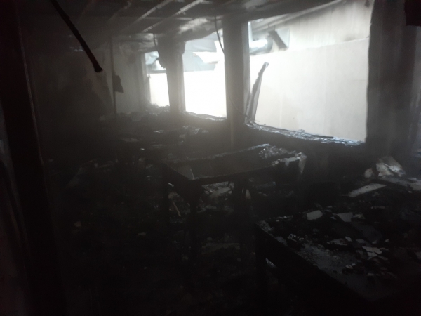 13일 오전 6시 25분께 대구 수성구 범어동의 한 음식점 창고에서 불이 났다. 수성소방서 제공